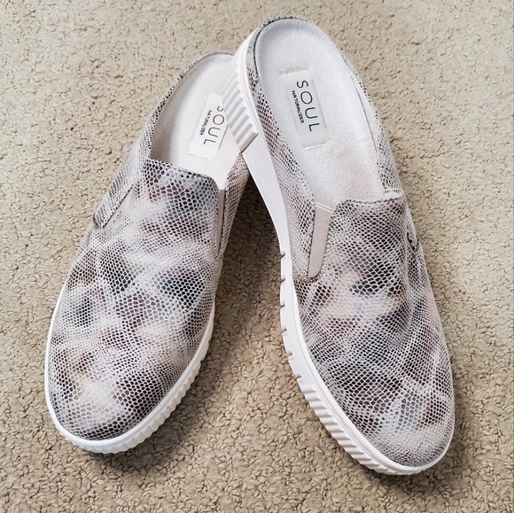 SOLD 🌟 𝅺naturalizer SOUL Truly Mule Snakeskin Slip On Sneaker Size 9 NWOT - Picture 4 of 15